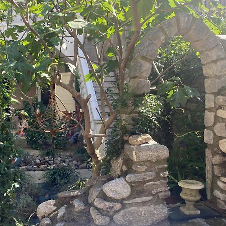 Sculptors Retreat Apartment Ceret Bagian luar foto