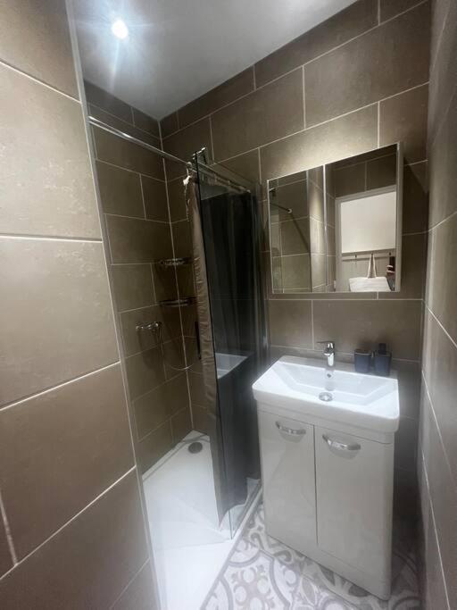 Sculptors Retreat Apartment Ceret Bagian luar foto